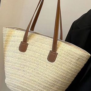 Single shoulder messenger woven bag women's new large capacity holiday beach bag commuter tote bag