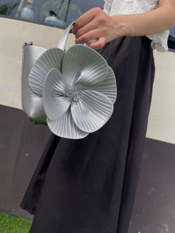 Creative flower handbag shoulder crossbody chain bag - Image 11