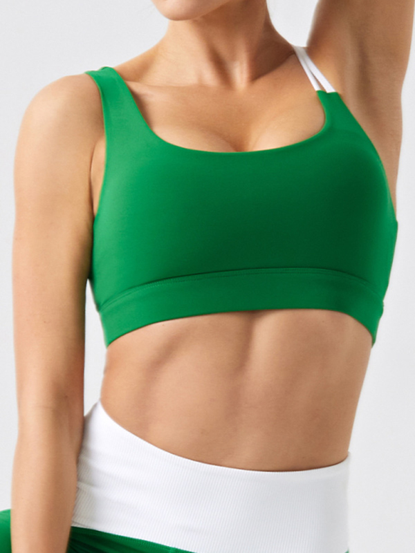 Eco-friendly recycled fabric contrast color yoga vest with chest pad - Image 3