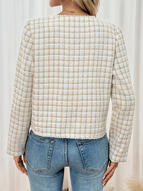 Elegant beaded slim-fit Chanel-style cardigan jacket - Image 4