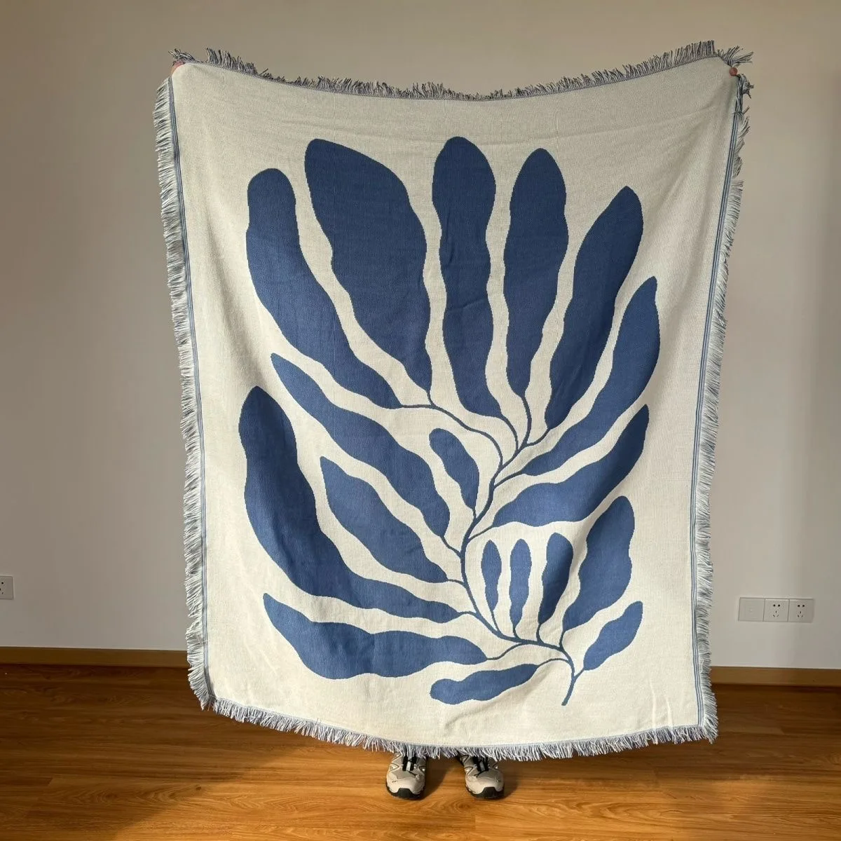 Casual Throw Blanket With Tassels Carpet Decor Blue Bed Sofa Leisure Mat Tapestry Sofa Blanket Wall Hanging Room Home Decoration - Image 2