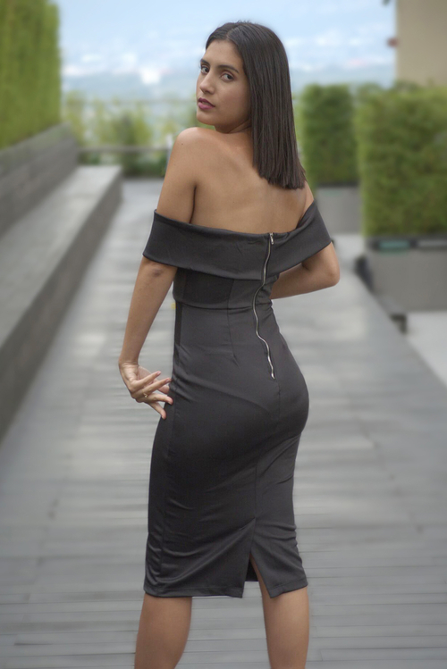 Black Off-the-shoulder Midi Dress - Image 2