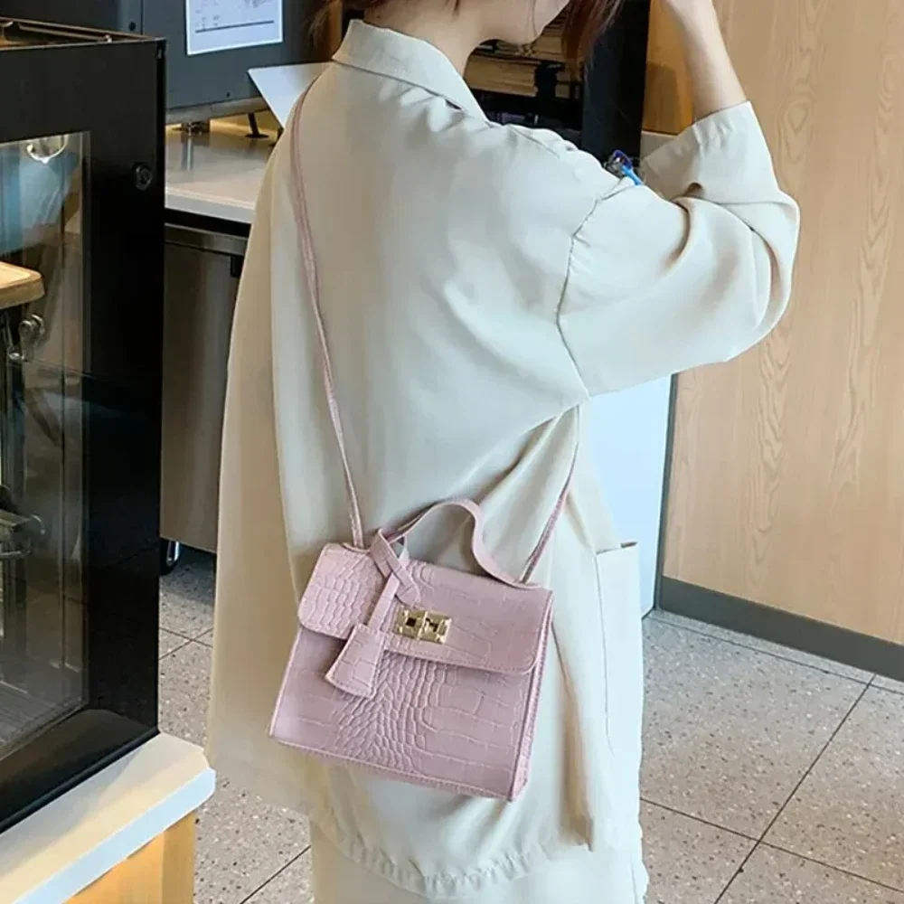 Hand Bags for Women. This Set of Women's Bags for 2024 Is a Great Combination of Style and Functionali Bag Messenger Handbags - Image 4