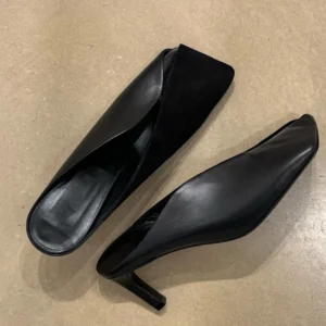 2025 Square Toe Cut Out Mules Women PU Leather Slides Sandals Outdoor Slippers Office Lady Shoes Med Low Heel Pumps Fashion 2025