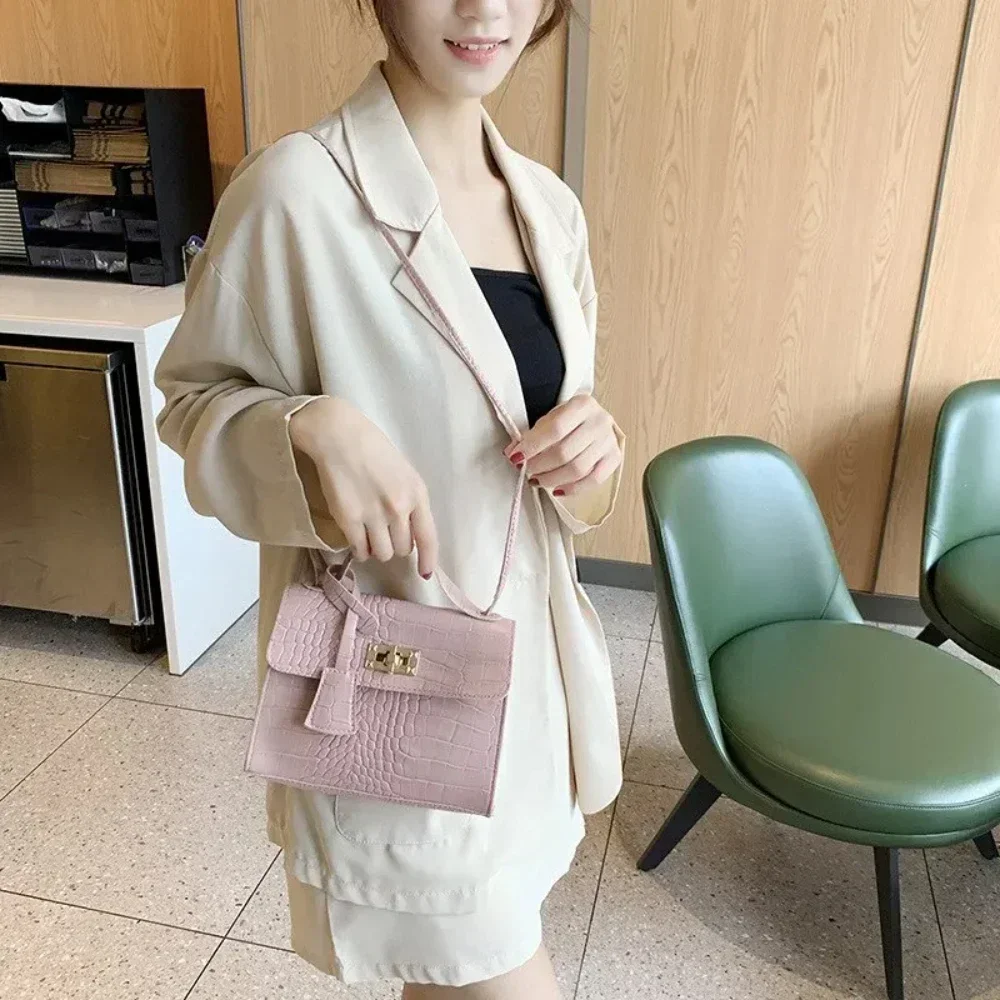 Hand Bags for Women. This Set of Women's Bags for 2024 Is a Great Combination of Style and Functionali Bag Messenger Handbags - Image 3