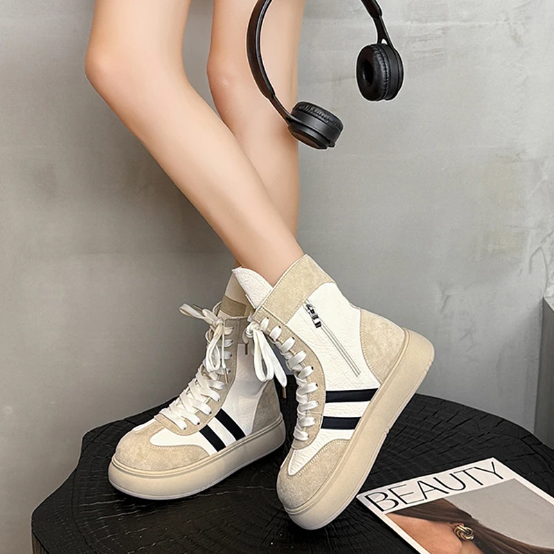 Sports and Leisure Shoes for Women 2025 New Fashionable High Top Shoes Flat Bottomed Lightweight and Comfortable Work Boots - Image 3
