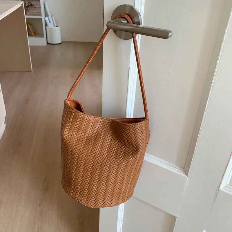 2025 New Summer Beach Bag For Women Retro Rattan Handamde Woven Handbag Underarm Bag Bohemian Straw Bucket Shopping Tote Bag - Image 12