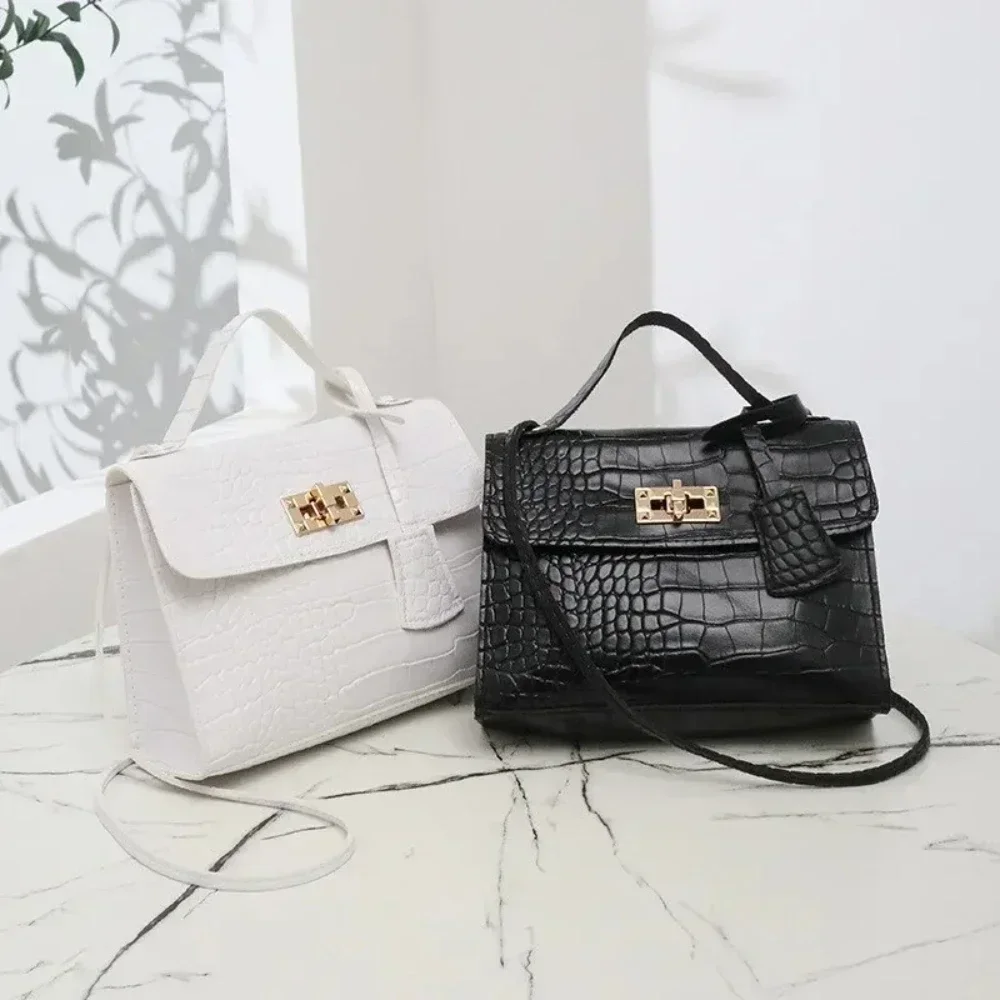 Hand Bags for Women. This Set of Women's Bags for 2024 Is a Great Combination of Style and Functionali Bag Messenger Handbags - Image 2