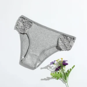Low Rise Cotton Panties for Women Breathable Bikini Underwear with Lace Edging Double Layer Gusset Daily Comfort Wear