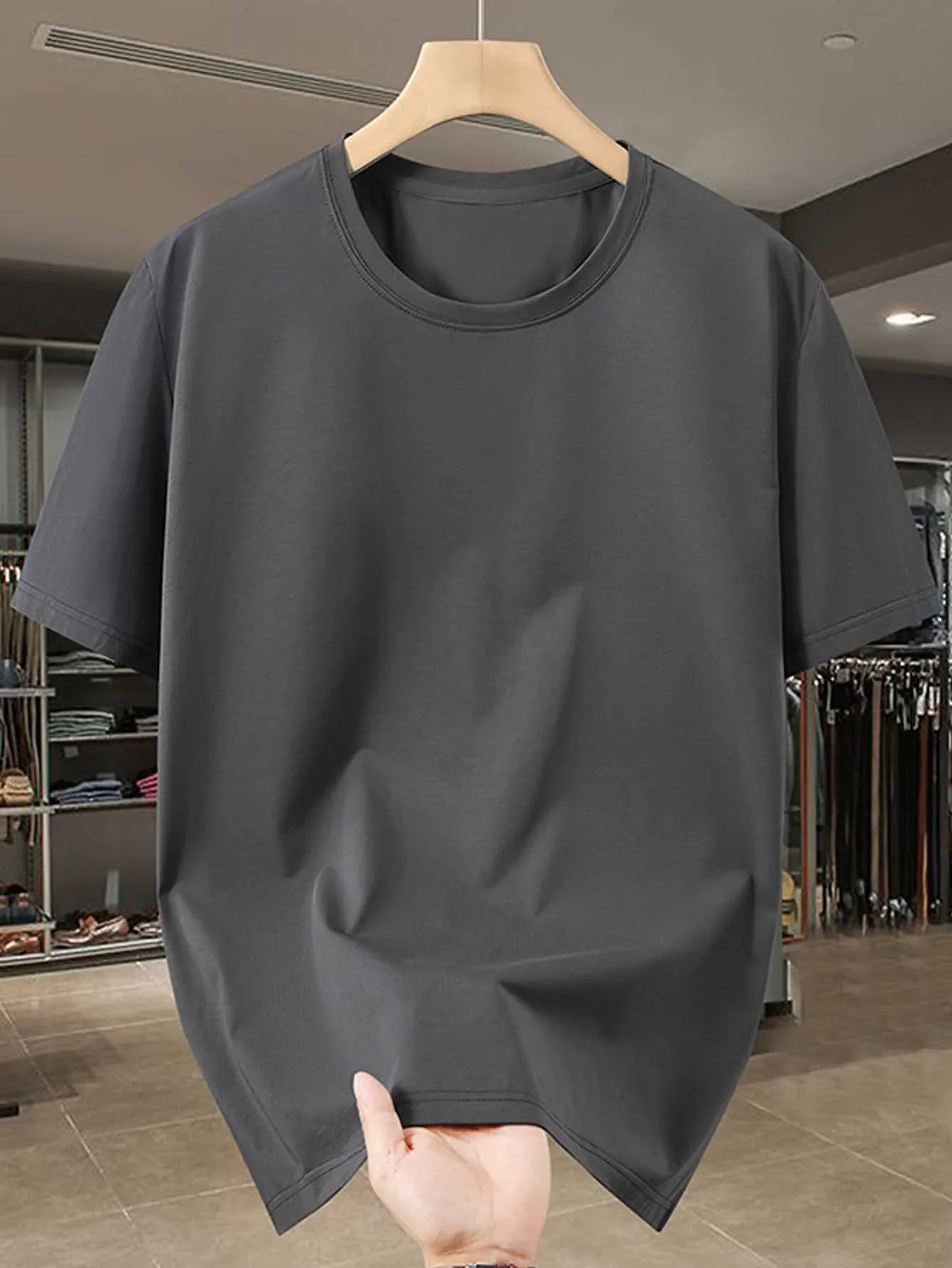 Men's Lightweight Polyester Crewneck T-Shirt – Breathable Summer Tee for Casual & Everyday Wear - Image 4