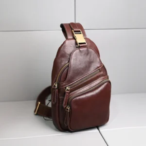 Made from high-quality, durable cowhide that develops a unique patina over time, emphasizing its "vintage" character.