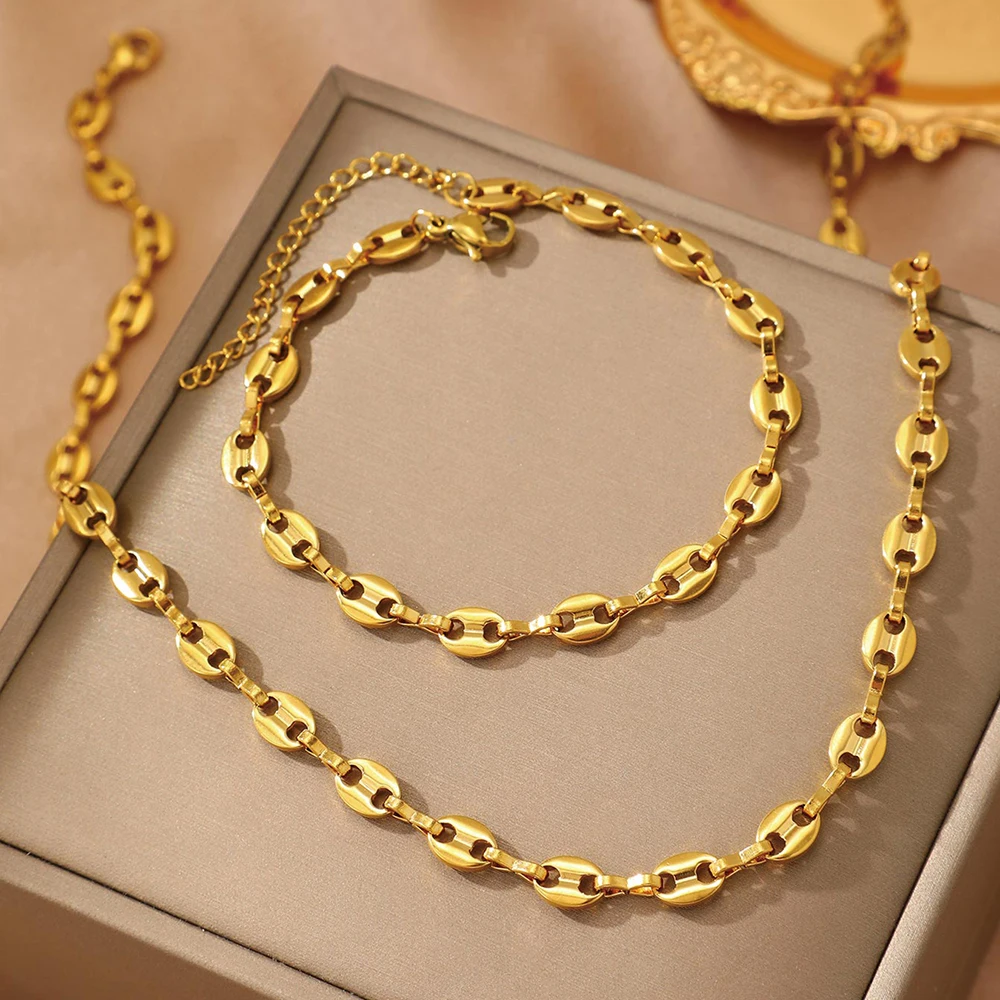 Stainless Steel Jewelry Set Necklaces Bracelet with Cute Pig Nose Hollow Carving High-end textured jewelry set For Women Jewelry - Image 2