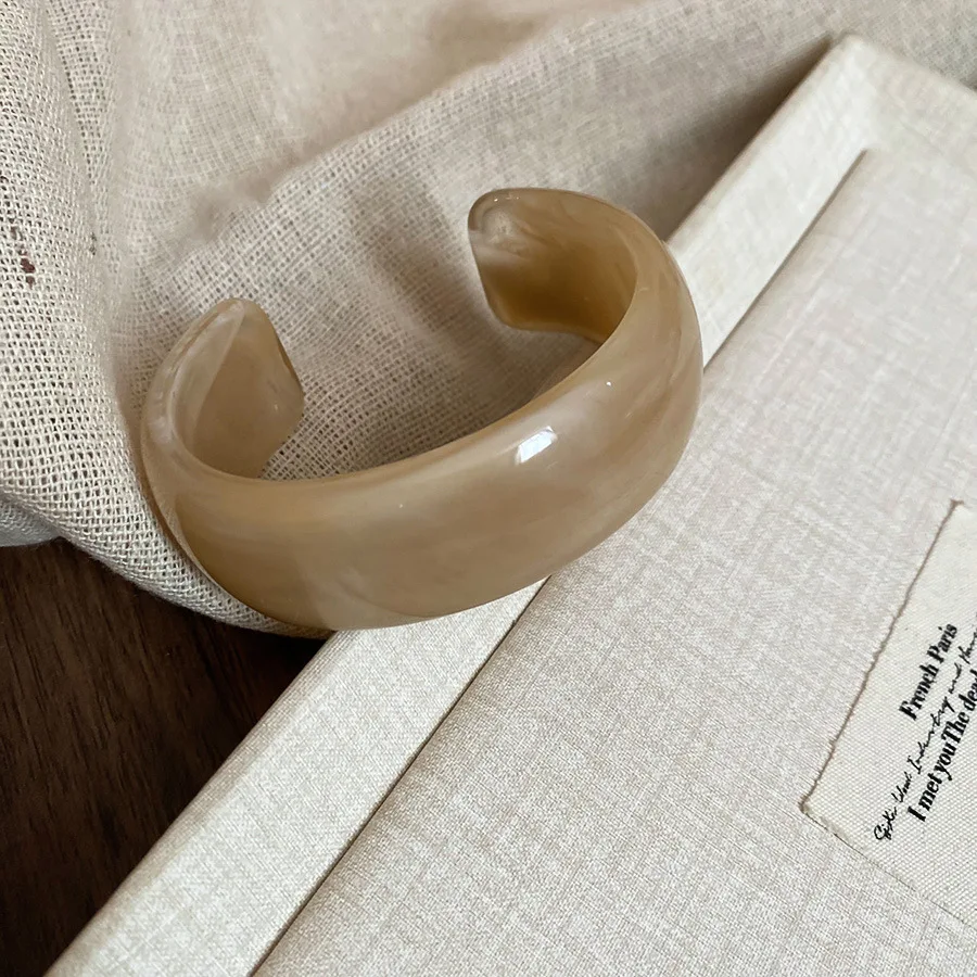 Acrylic Shiny Face Smudge Open Bangle for Women Light Luxury High-end Bangles Minimalist Elegant Trendy Jewelry Travel K - Image 20