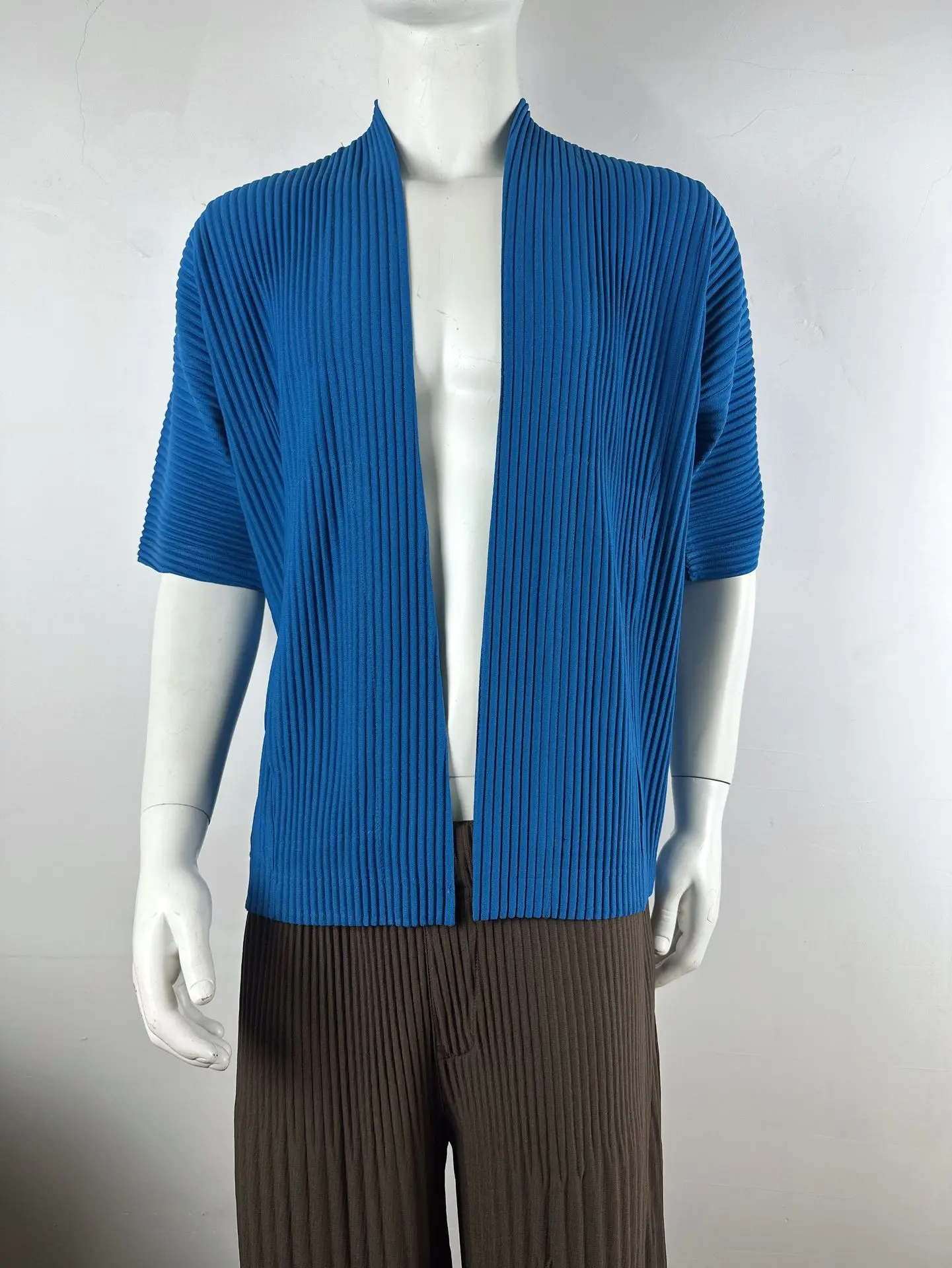 Miyake Pleated Short Sleeve Jacket Plisse Men's Taoist Robe 2026 Spring Autumn New Season Loose Plus Size Fold Coat Personality - Image 12
