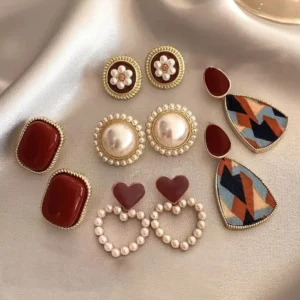Five pairs of retro Hong Kong style Wine Red Stud Earrings Femal temperament high-end love pearl earrings Geometric jewelry set