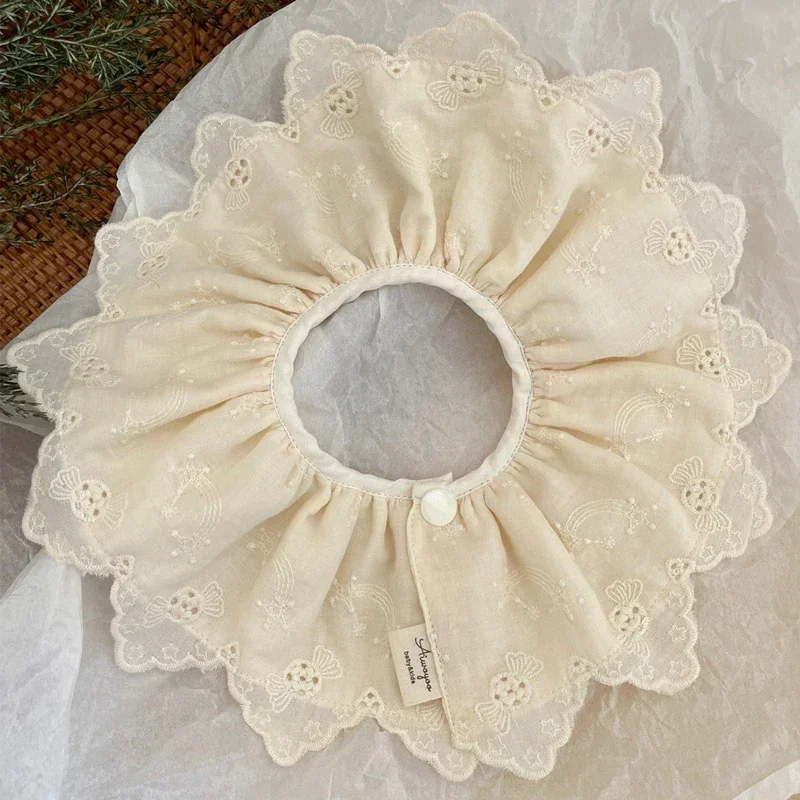 Baby Bib Lace Baby Accessories Korean Kids Lace Collar Cute Hollow Female Baby Bib Scarf Floral Infants Saliva Towel - Image 3
