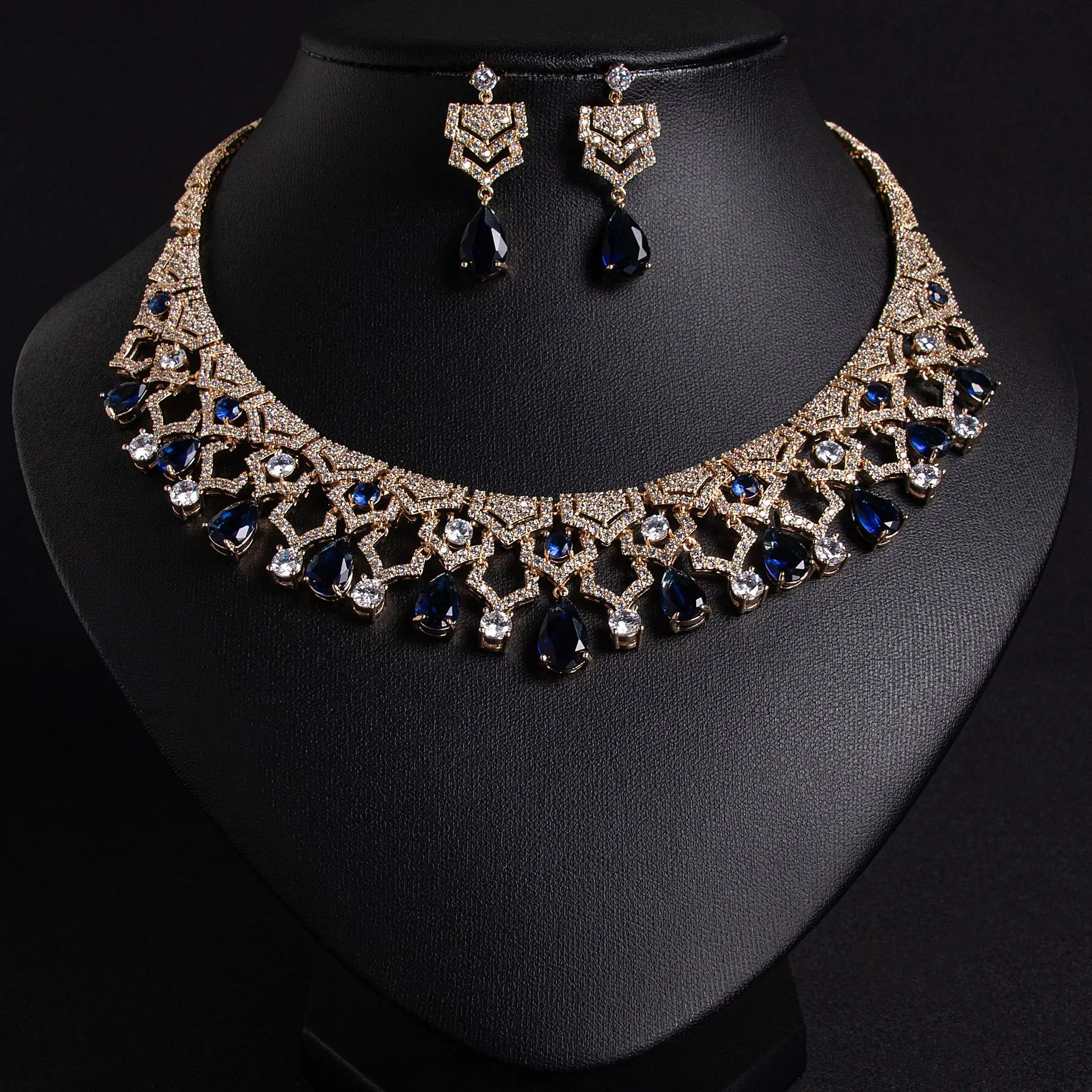Exquisite Appeal Women High Jewelry Set 2 Piece Necklace Earrings Dress Accessories for Festive Wedding Prom Host Gift M-280