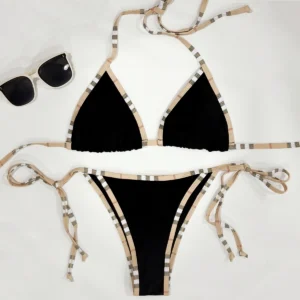 Sexy Two-Piece Micro Bikini Set – Fashionable Women's Summer Beachwear & Swimsuit
