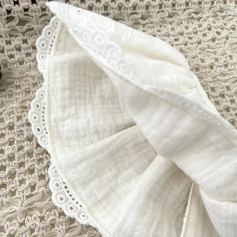 Baby Bib Lace Baby Accessories Korean Kids Lace Collar Cute Hollow Female Baby Bib Scarf Floral Infants Saliva Towel - Image 4