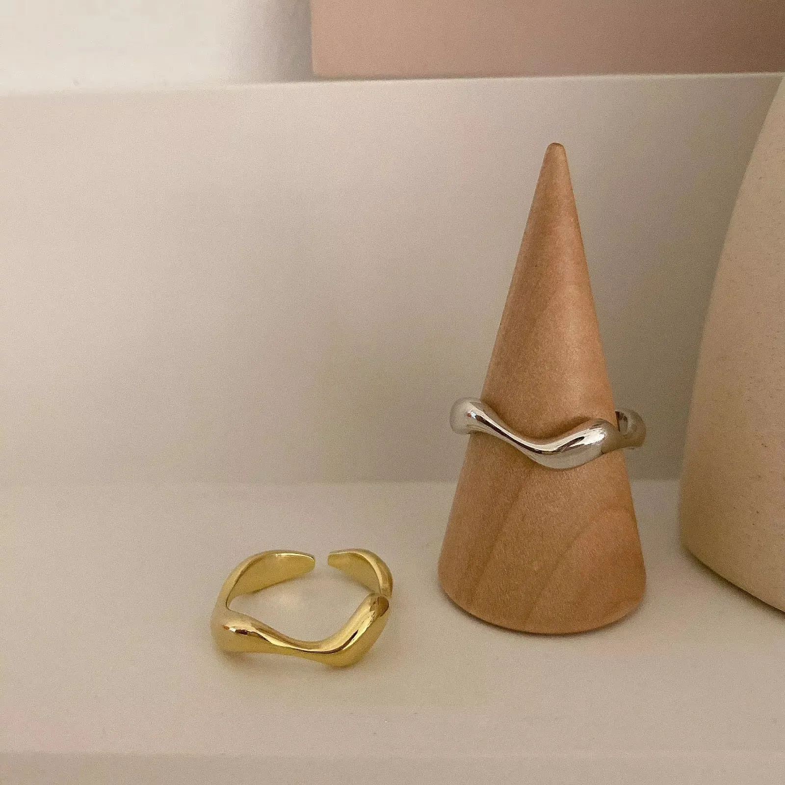 VENTFILLE 925 Sterling Silver Wave Ring – Adjustable Irregular Golden Stackable Band - Image 4