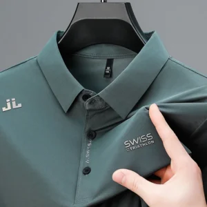 Men’s Business Casual Short-Sleeve Polo Shirt – Solid Color Breathable Fashion Top with Badge