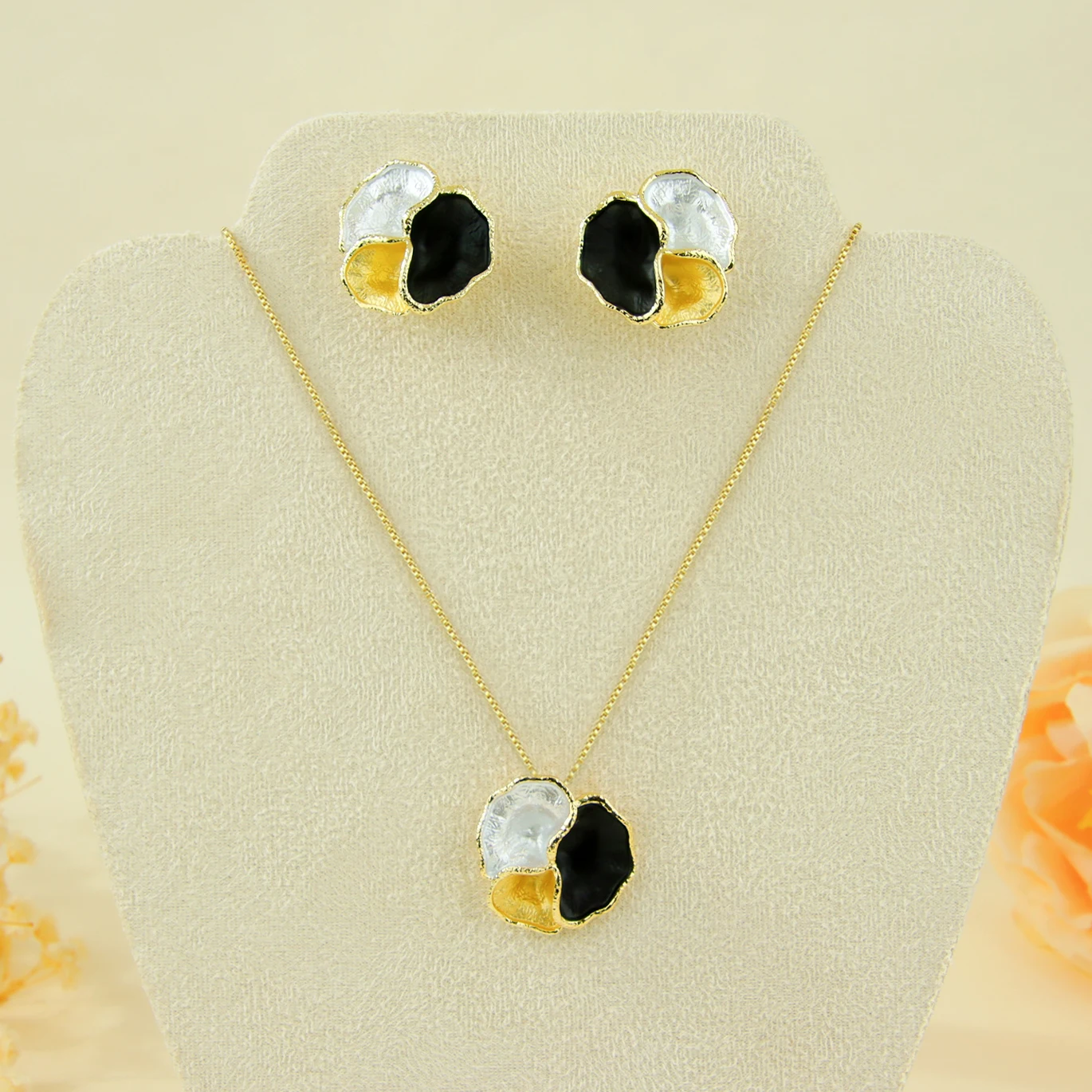 Elegant Enamel Jewelry Set 14k European Exqusite Geometric Chic Necklace Earrings Italian Women Event Party Statement Jewelrys - Image 9
